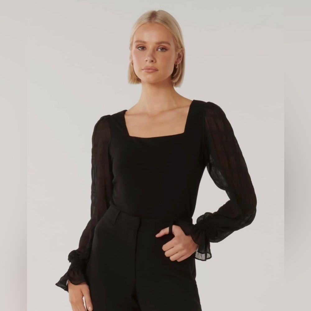 Ever New Womens Posie Georgette-Sleeve Ruffle Feminine Minimalist Capsule Top XS